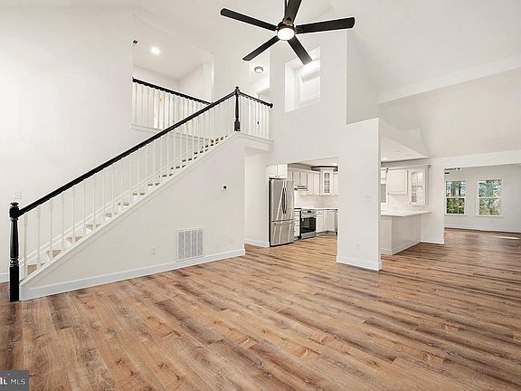 5th image of 1465 Ocean Pkwy