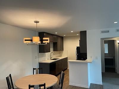 5th image of 576 N Bellflower Blvd Unit 306