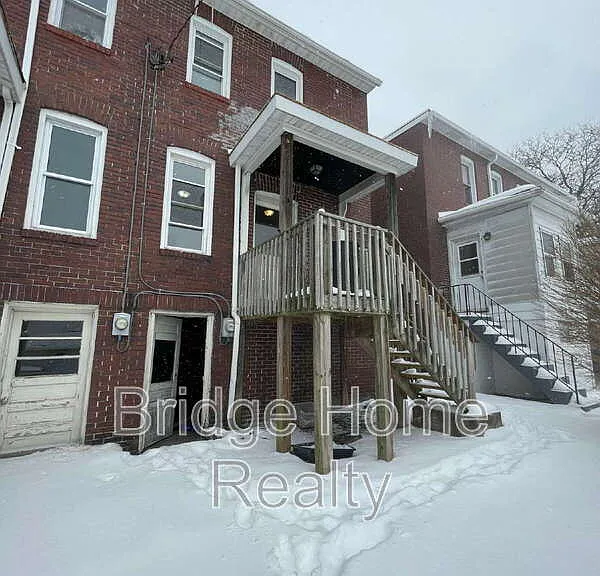 136 S Spring Ave — Photo 48