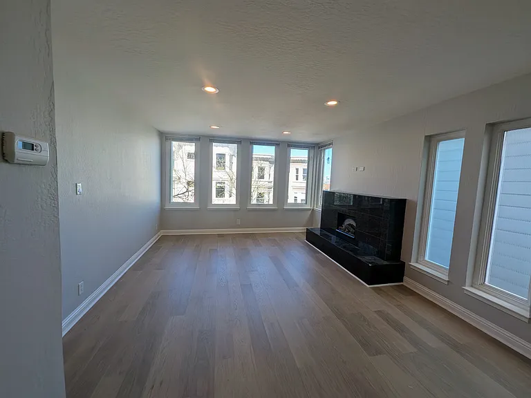 875 Waller St #1 — Photo 2