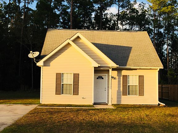 2nd image of 15004 Pine Blvd