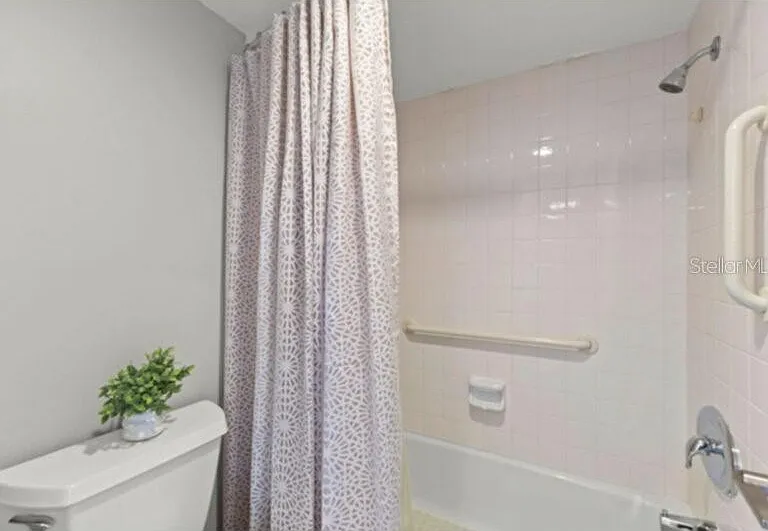 1111 N Gulfstream Ave #5B — Photo 30