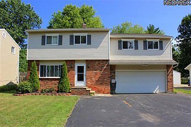 2nd image of 38295 Poplar Dr