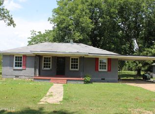 2762 Clear Creek Rd, Lamar, MS 38642