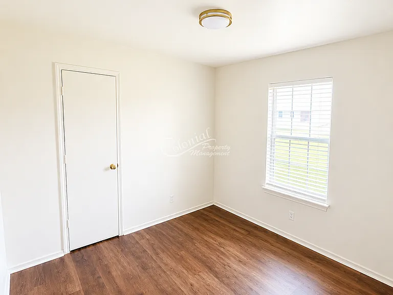 3504 Westview Dr — Photo 6