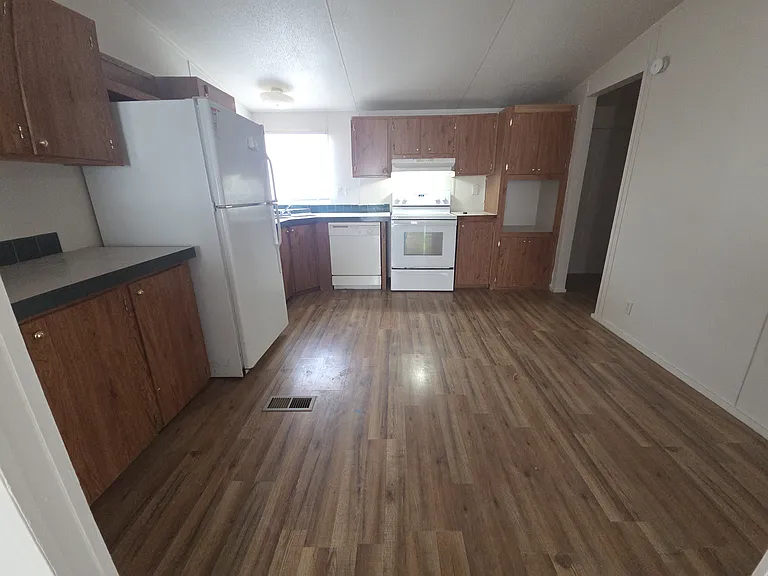 8540 Longhorn Dr — Photo 9