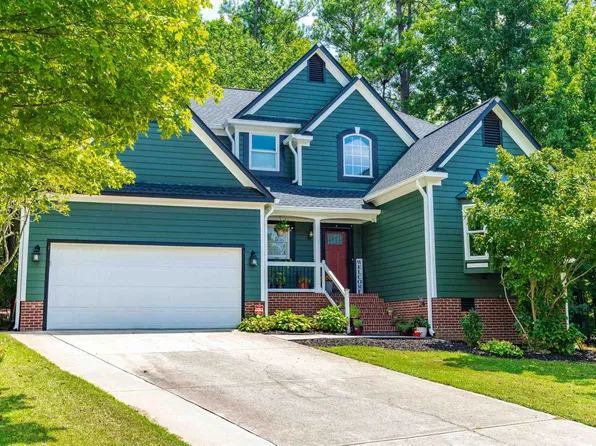 305 Windance Ct, Cary, NC 27518