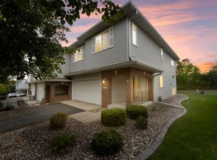 3315 Glynwater Trl NW, Prior Lake, MN 55372