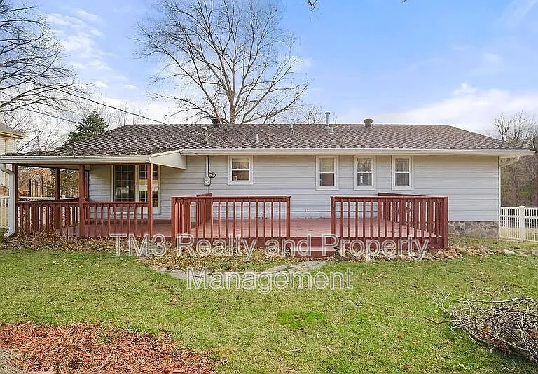 506 S 17th St — Photo 32