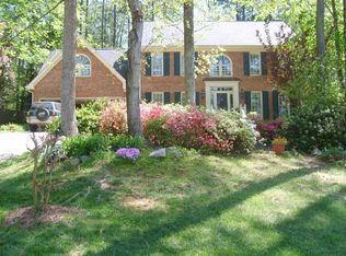 1040 Vestavia Woods Dr, Raleigh, NC 27615