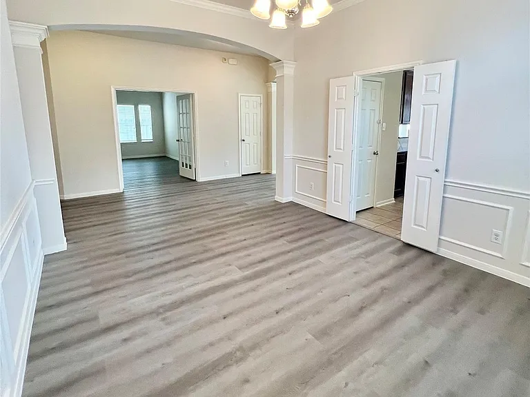 128 Emerald Loch Ln — Photo 17