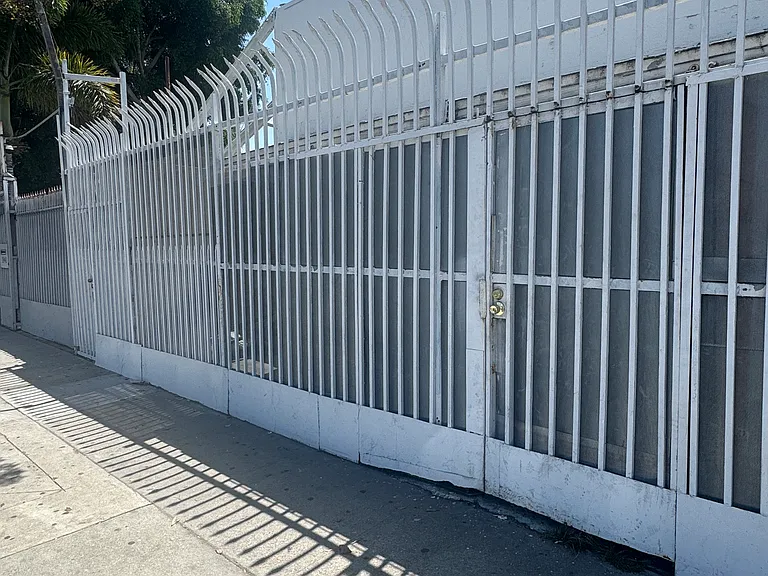 1924 E Rosecrans Ave #3 — Photo 1
