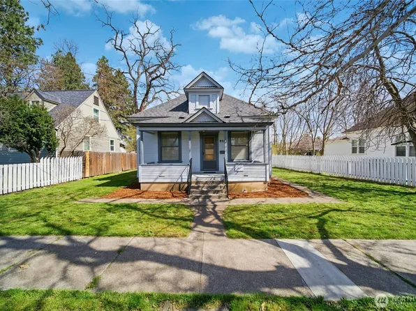 939 S 3rd Avenue, Walla Walla, WA 99362