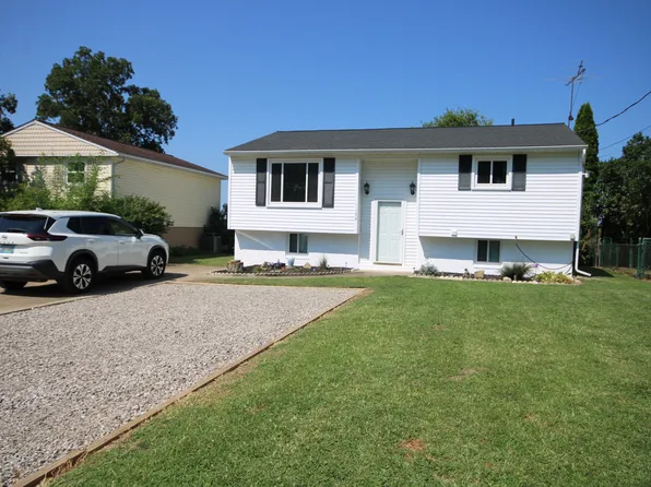 1162 Jackson St, Vermilion, OH 44089