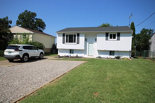 1162 Jackson St Photo 1