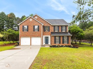 12191 Crestwood Ct, Fayetteville, GA