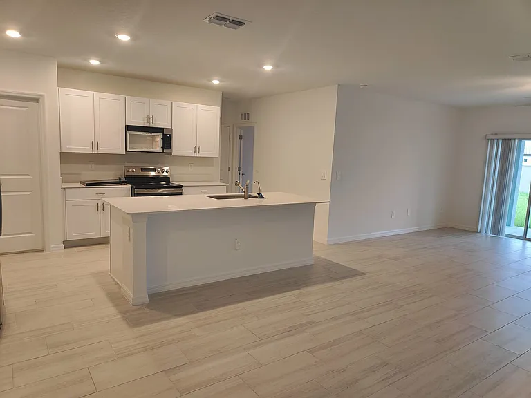 11412 Radiant Shore Loop — Photo 30