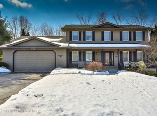 1003 E Longwood Dr, Clarks Summit, PA 18411