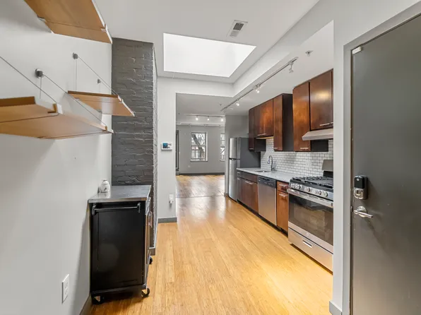 1010 N Calvert St, Baltimore, MD