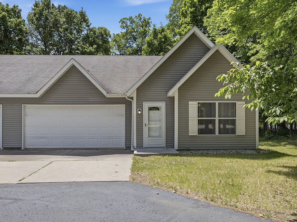 1st image of 331 Maple Ridge Ct