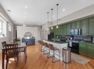 2533 N Ashland Ave #2, Chicago, IL 60614
