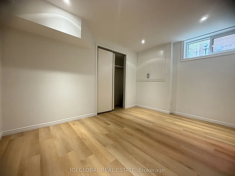 6 Equestrian Ct #BASEMENT — Photo 11