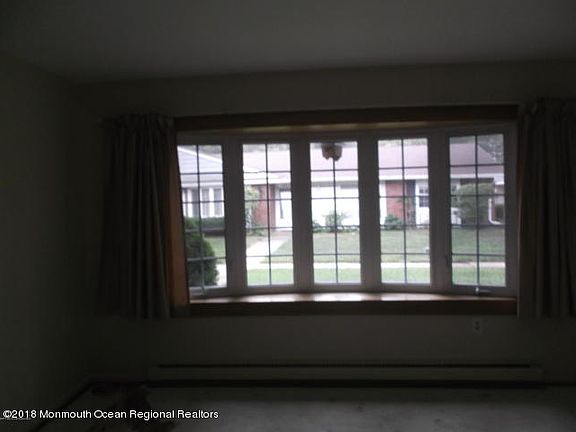 3rd image of 450B Cheshire Ct #100B
