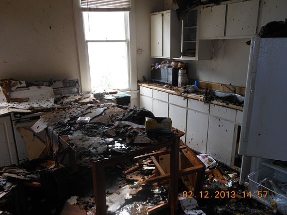 5th image of 271 Oak Haven Ave
