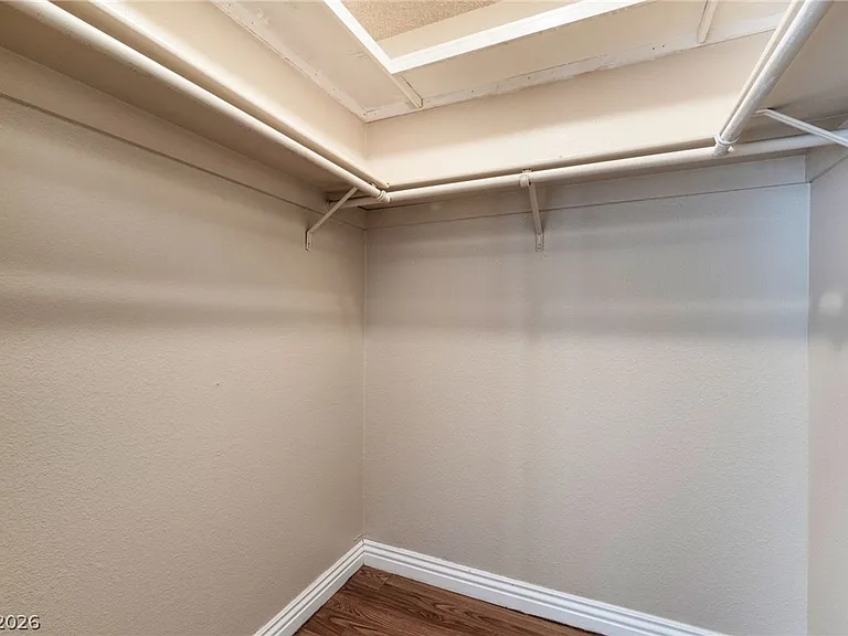 7084 Burcot Ave #J21 — Photo 26