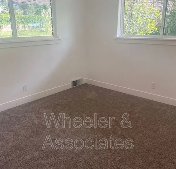 3714-3718 Brinker Ave — Photo 3