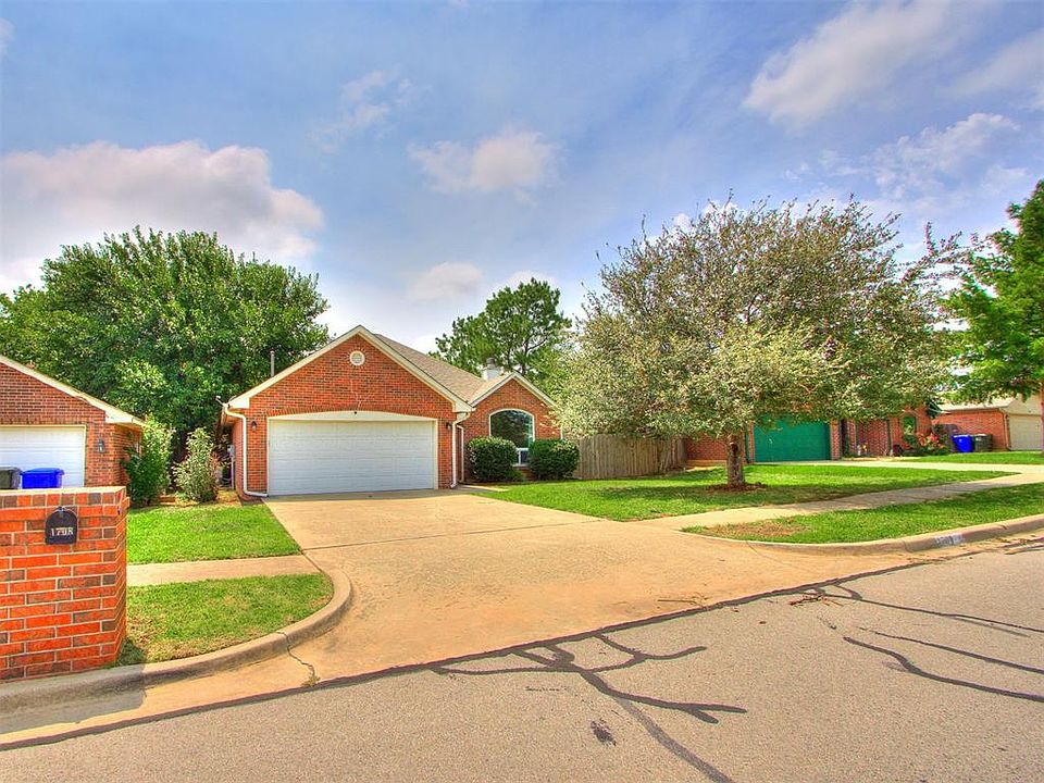 1st image of 1708 Hazelwood Dr