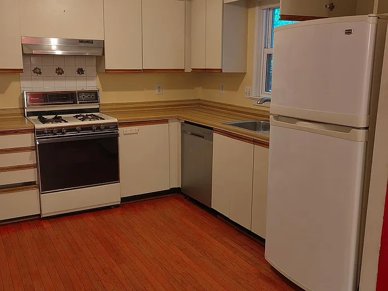 9510 Poplar Leaf Ct — Photo 6