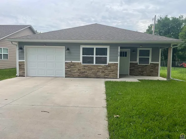 628 Elm St, Emporia, KS 66801