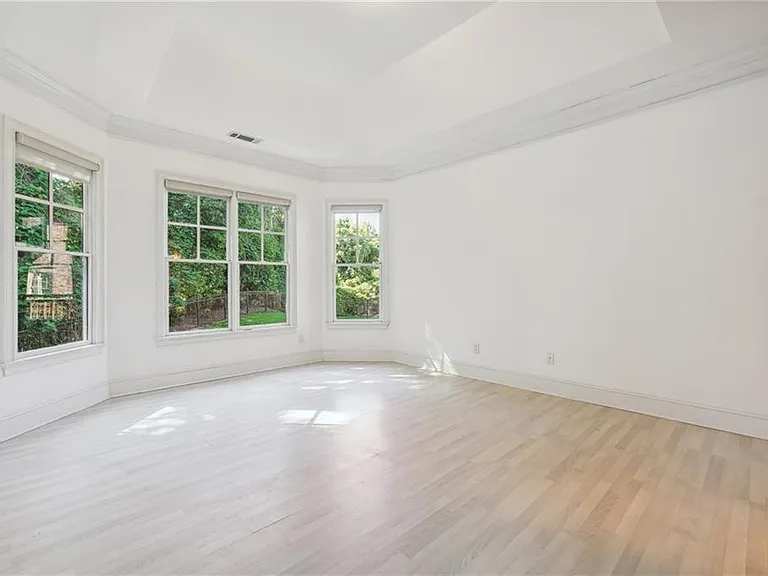 1330 Atherton Park — Photo 16
