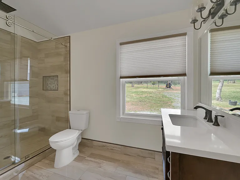 203 Tennessee Ln — Photo 28