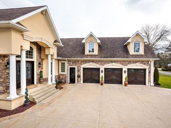4001 State St, Erie, PA 16508