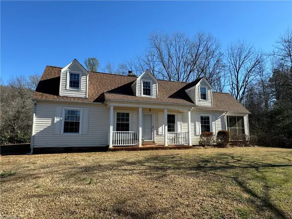 335 Garden Dr, Moravian Falls, NC 28654