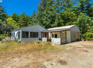 92394 Airport Rd, Sixes, OR 97476