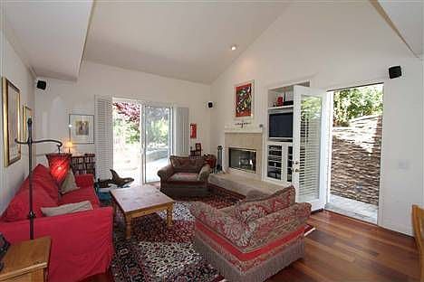 4th image of 5328 Orchard Park Ln