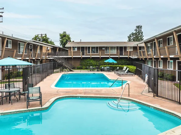 Towne Centre at Orange