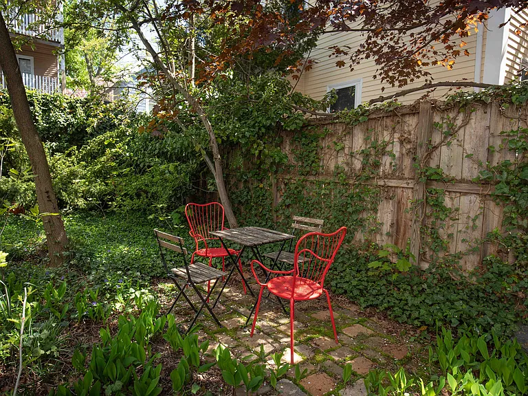 507 Putnam Ave — Photo 23