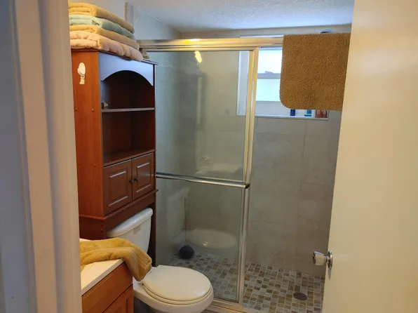 9940 47th Ave N APT 312, Saint Petersburg, FL 33708