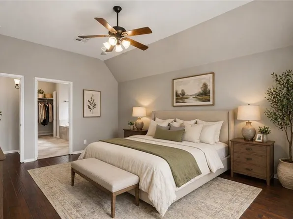 2125 Pioneer Pass, Seguin, TX 78155