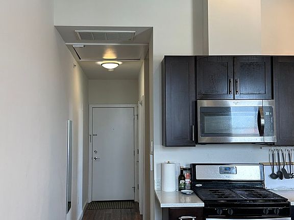 5th image of 6318 Jackson St #4C