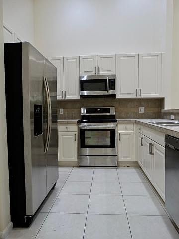 2nd image of 2476 Coral Trace Pl #2476