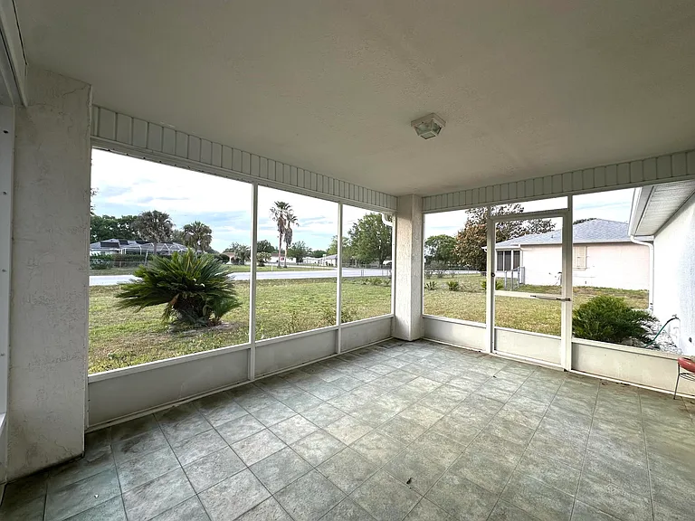 10312 SW 61st Terrace Rd — Photo 15