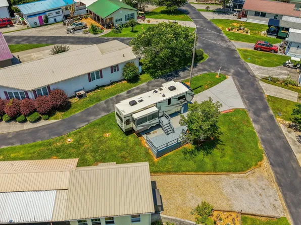 1020 Kildee St, Townsend, TN 37882