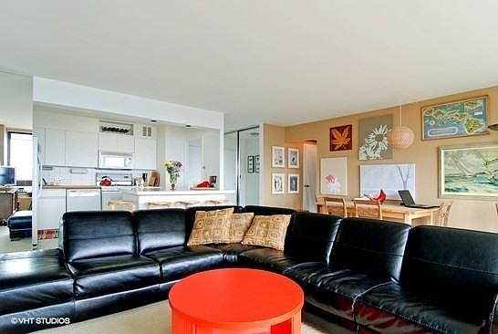 4th image of 2800 N Lake Shore Dr APT 3208