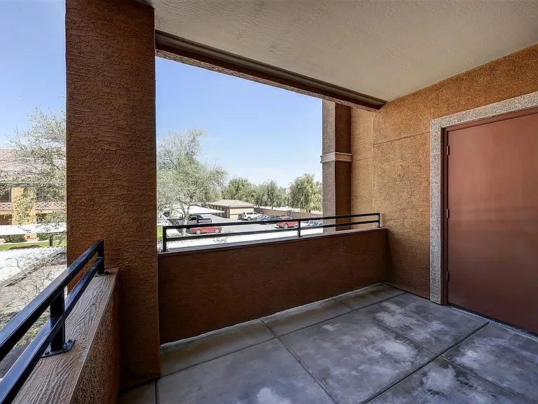 Tierra Pointe Apartments — Photo 23