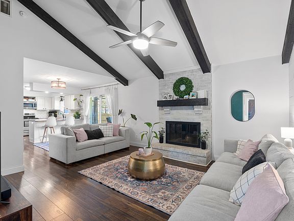 5th image of 13260 San Vincente Blvd